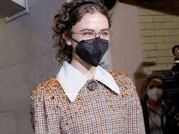 Kamala Harris Stepdaughter Ella Emhoff Lands Contract With Img Models